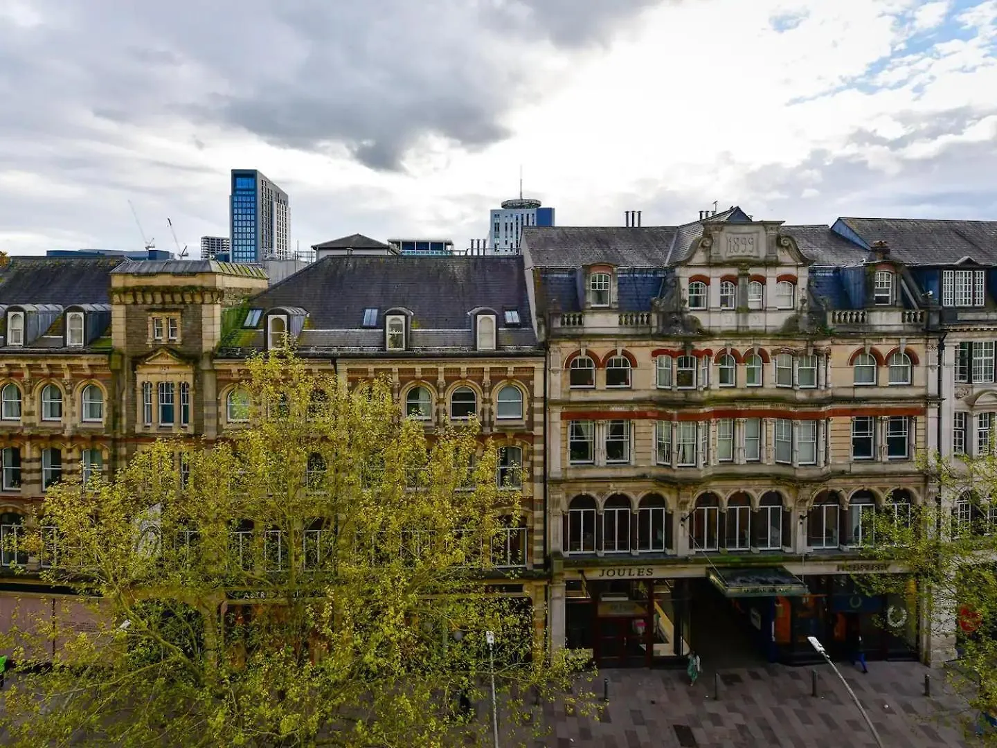 Pass The Keys Perfectly Located Apartment Cardiff 0*,  United Kingdom