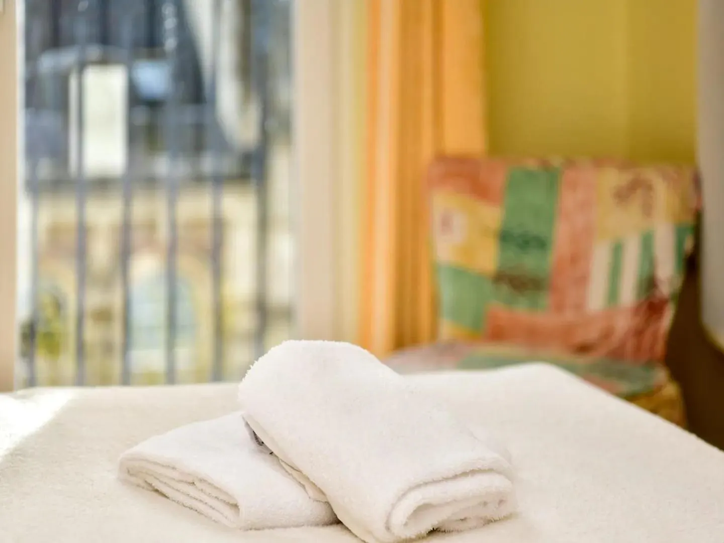Pass The Keys Perfectly Located Apartment Cardiff